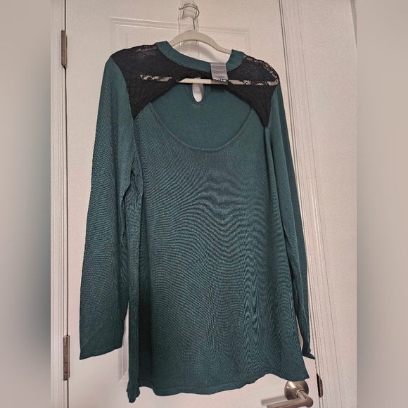 NWT Torrid Pullover Lace Keyhole Sweater Size 2x Green - Picture 5 of 13